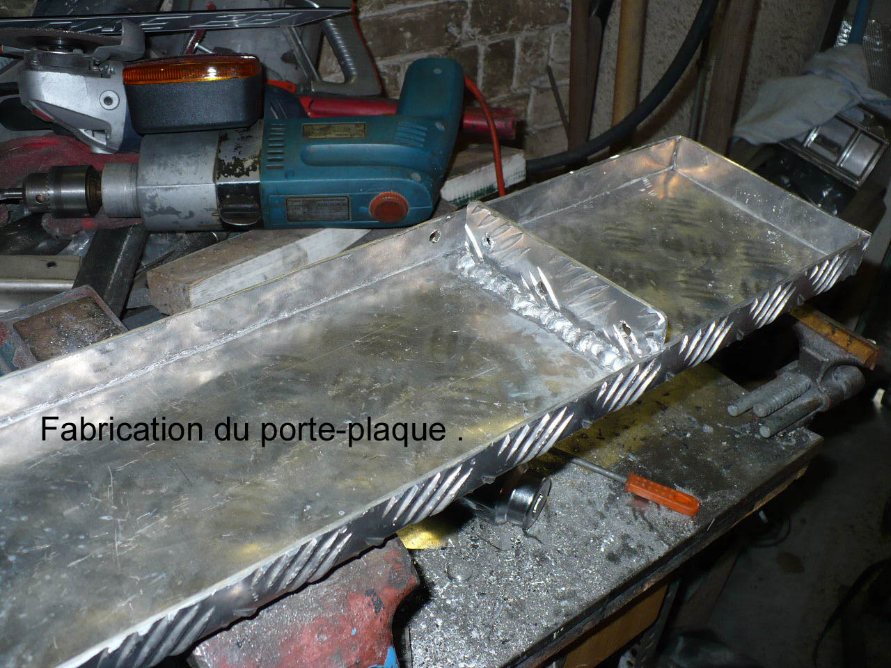 29_Porte-Plaque_Fabrication_366.JPG