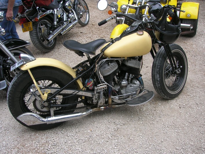 AF009.jpg