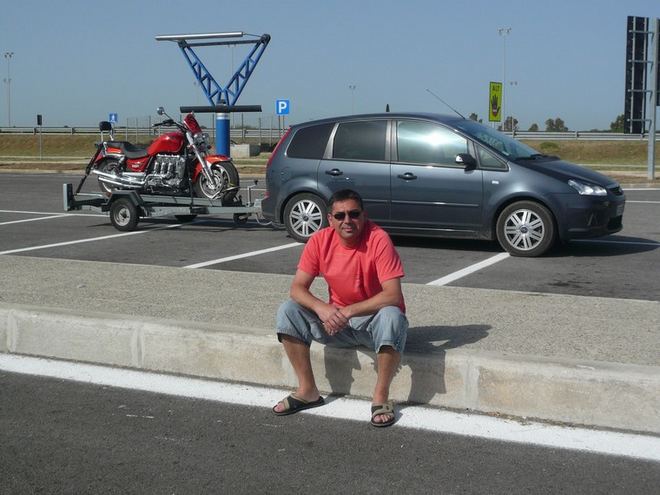48. Petite pause avec le frangin.jpg