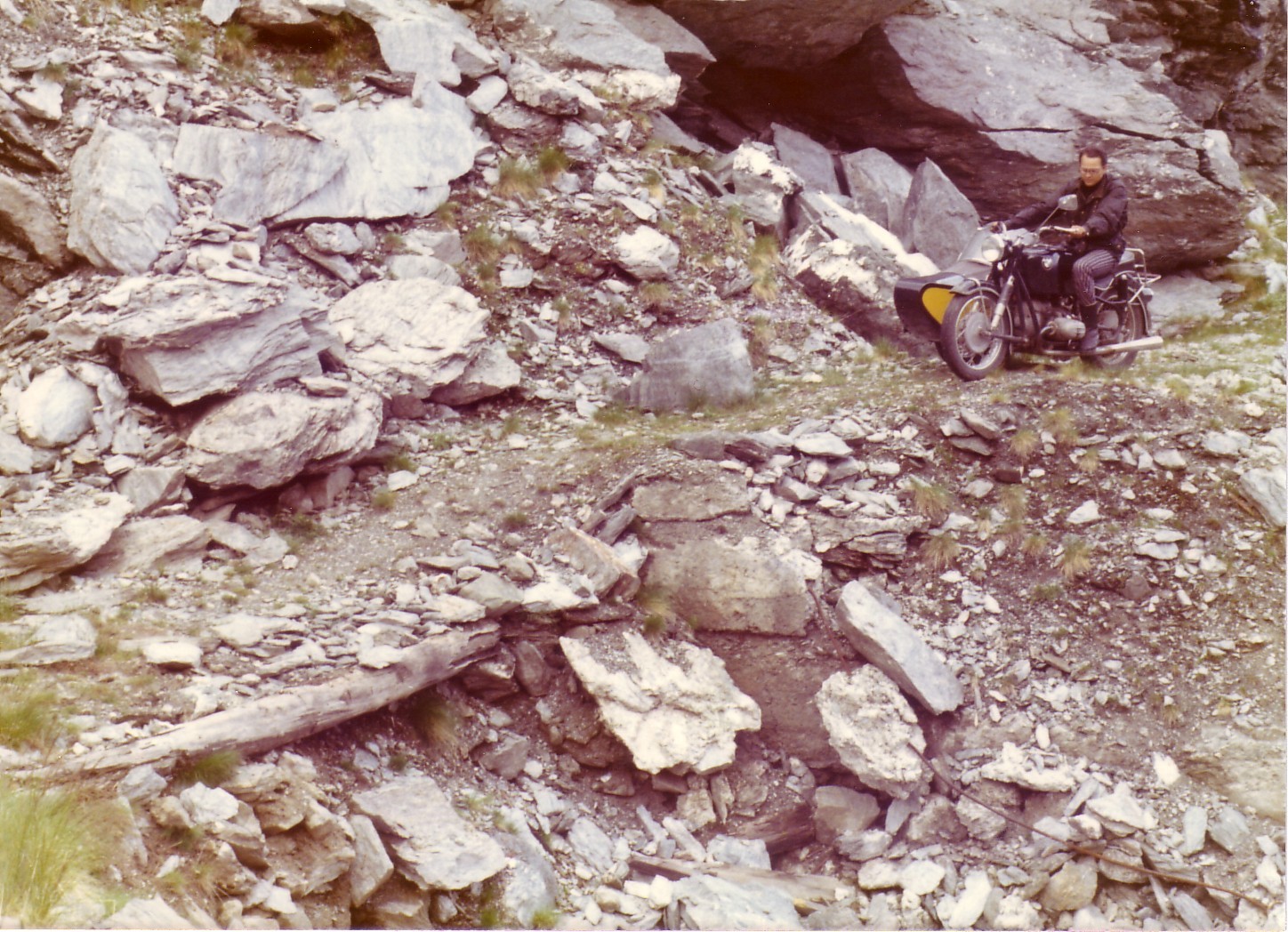 1973 Ben ya plus de route.jpg