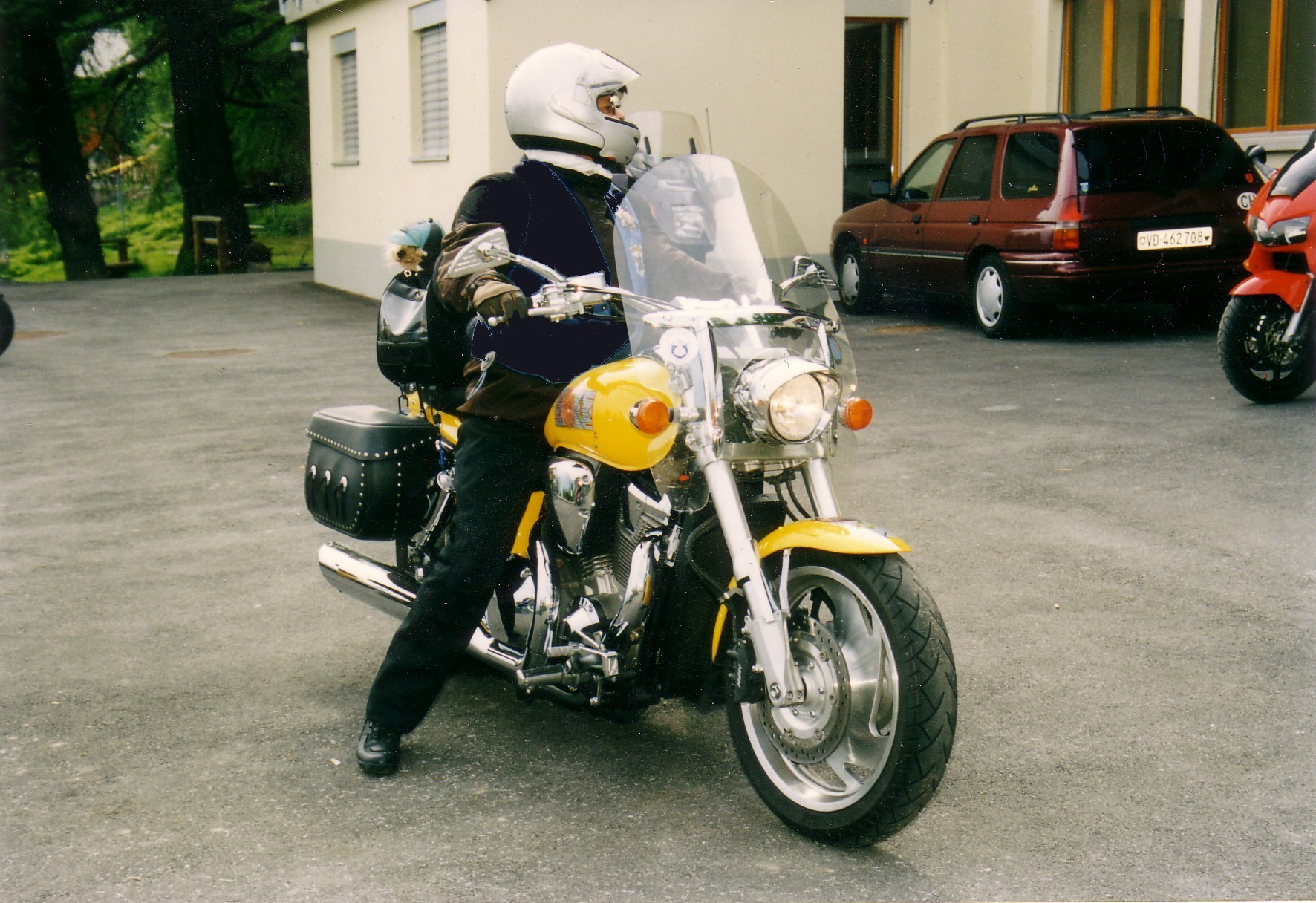 2002 Honda VTX 1800 b.jpg