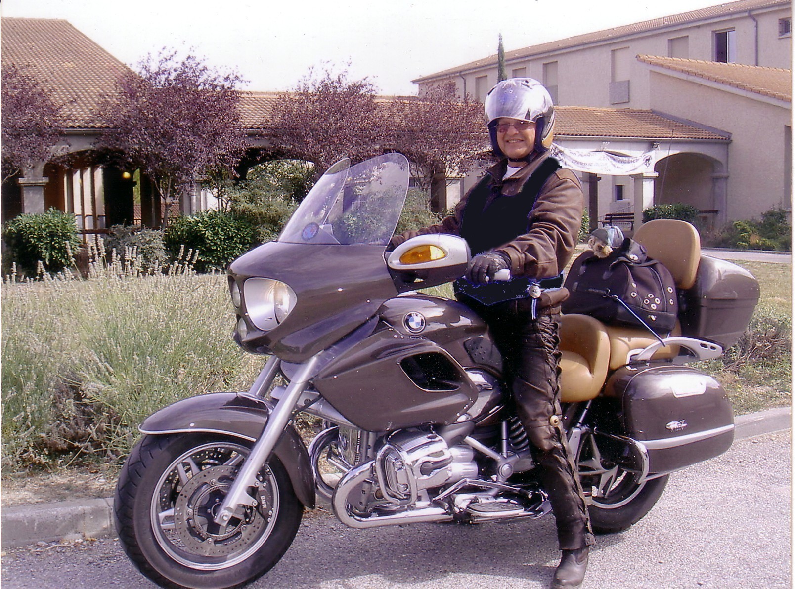 2004 BMW 1200CL.jpg