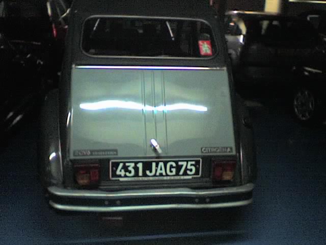 2CV_JAG.jpg