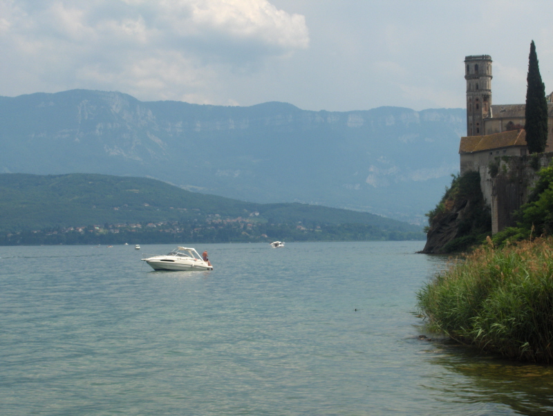 vue du lac du bourget 2.JPG
