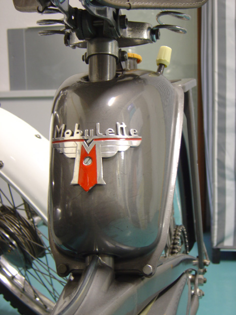 Reservoir Mobylette.jpg