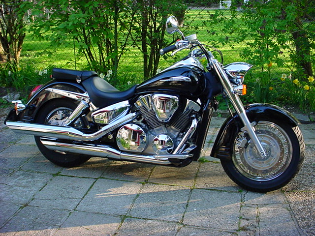Honda VTX 1300 9.JPG