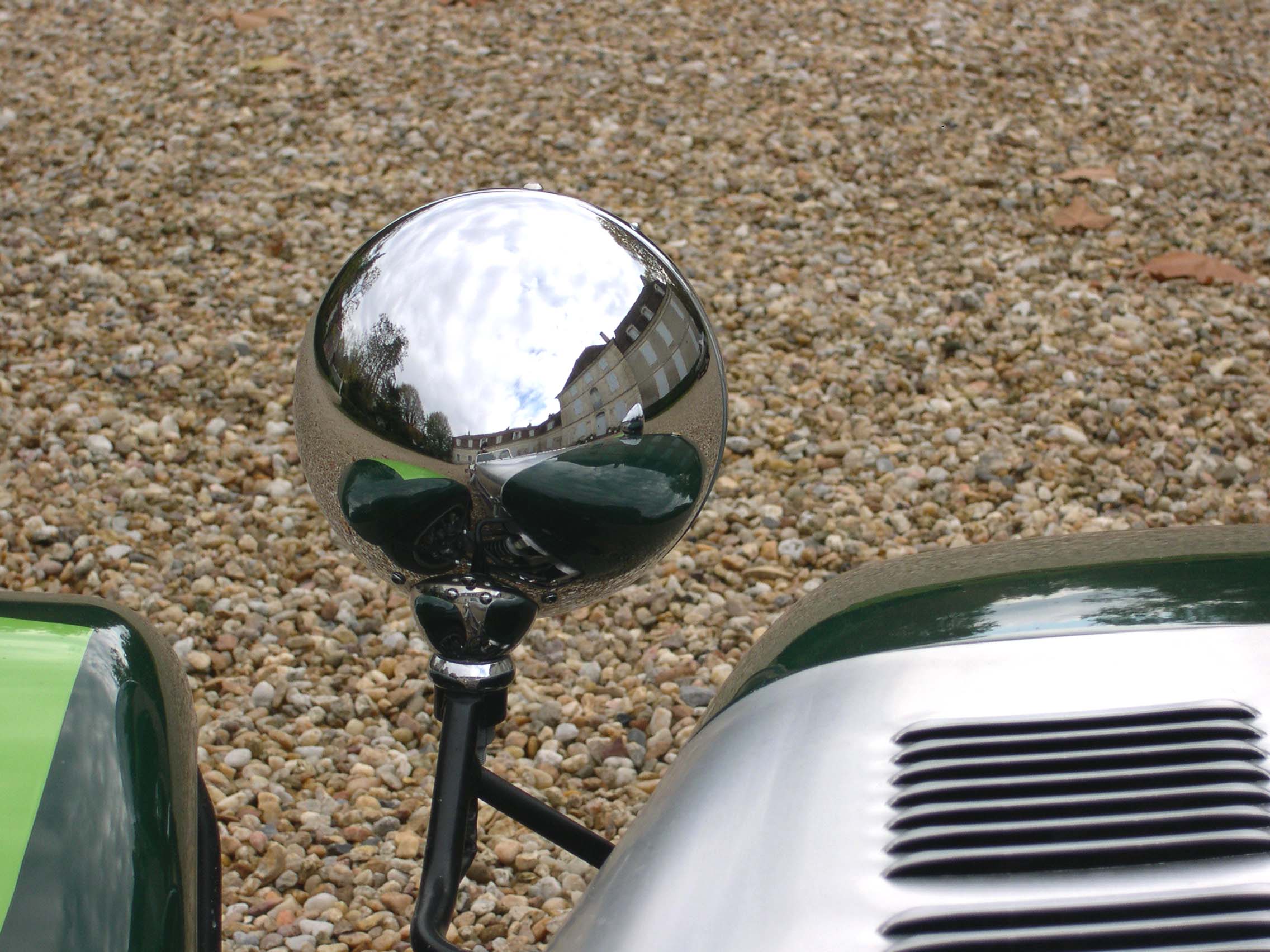 caterham.JPG