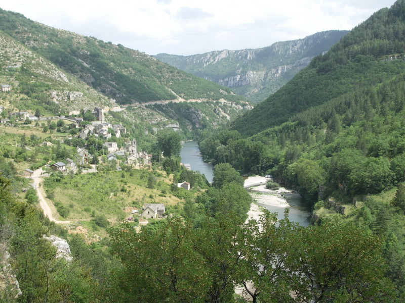 Val.JPG