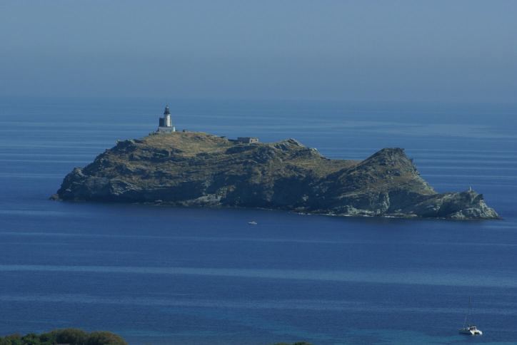 DSC07062_ile de la Giraglia.jpg