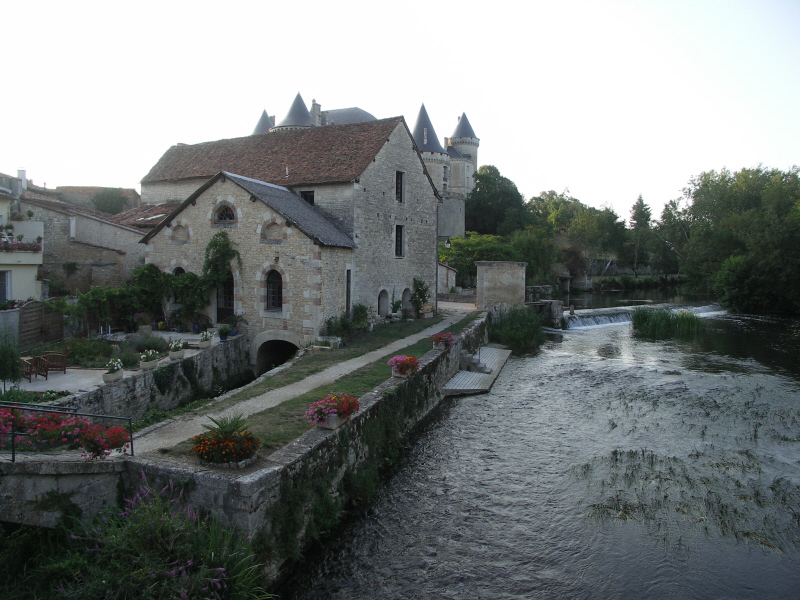Charente Chateau.JPG