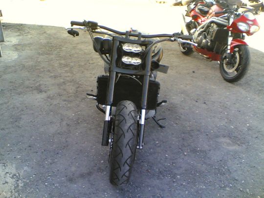 m_19013531_0.jpg