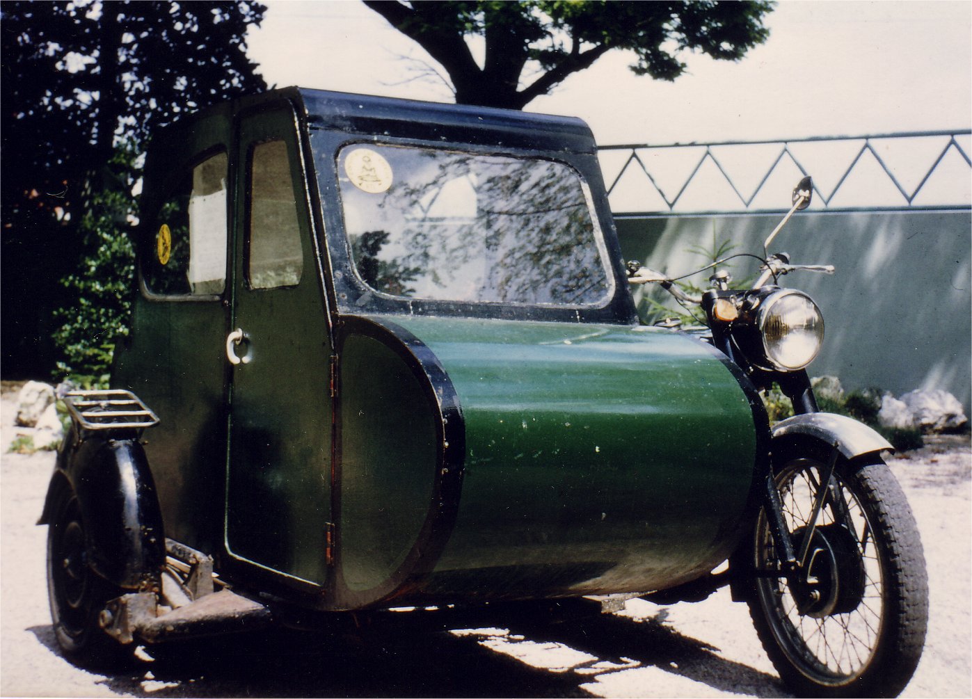 dominator&side.jpg