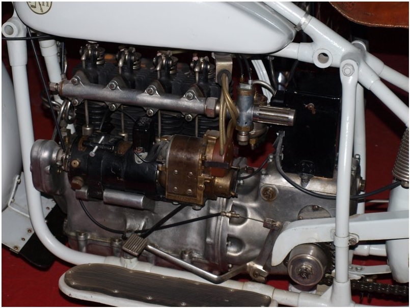 FN1923-04.jpg