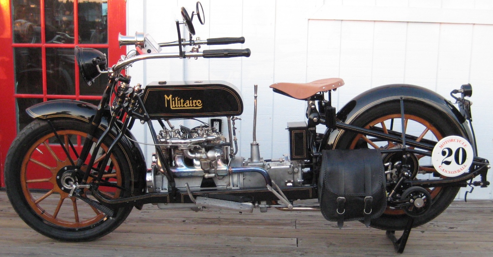 Militor-04.jpg