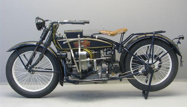 X-HENDERSON-1920-02.jpg