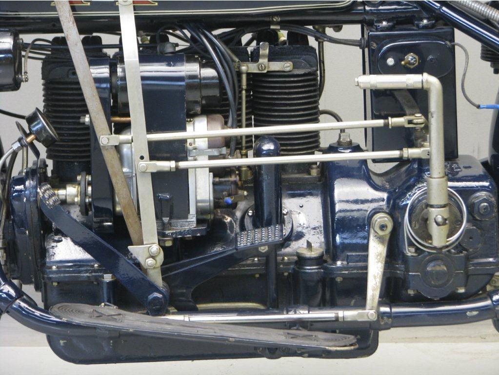 X-HENDERSON-1927-05.jpg