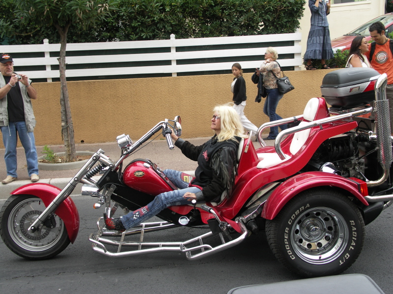 05trikeMadame2.JPG