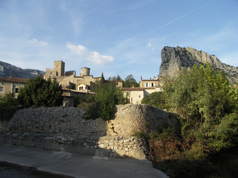 Chateau panorama2.JPG