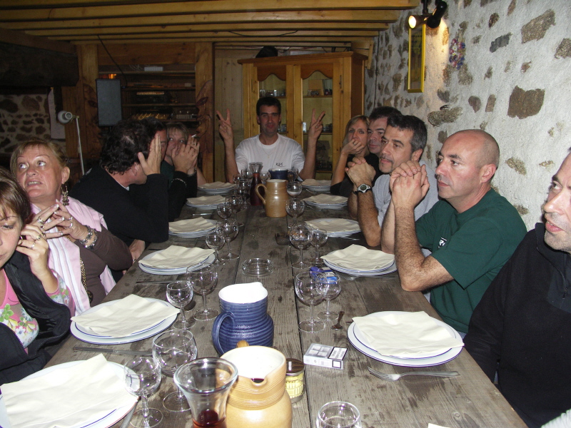 les locaux repas2.JPG