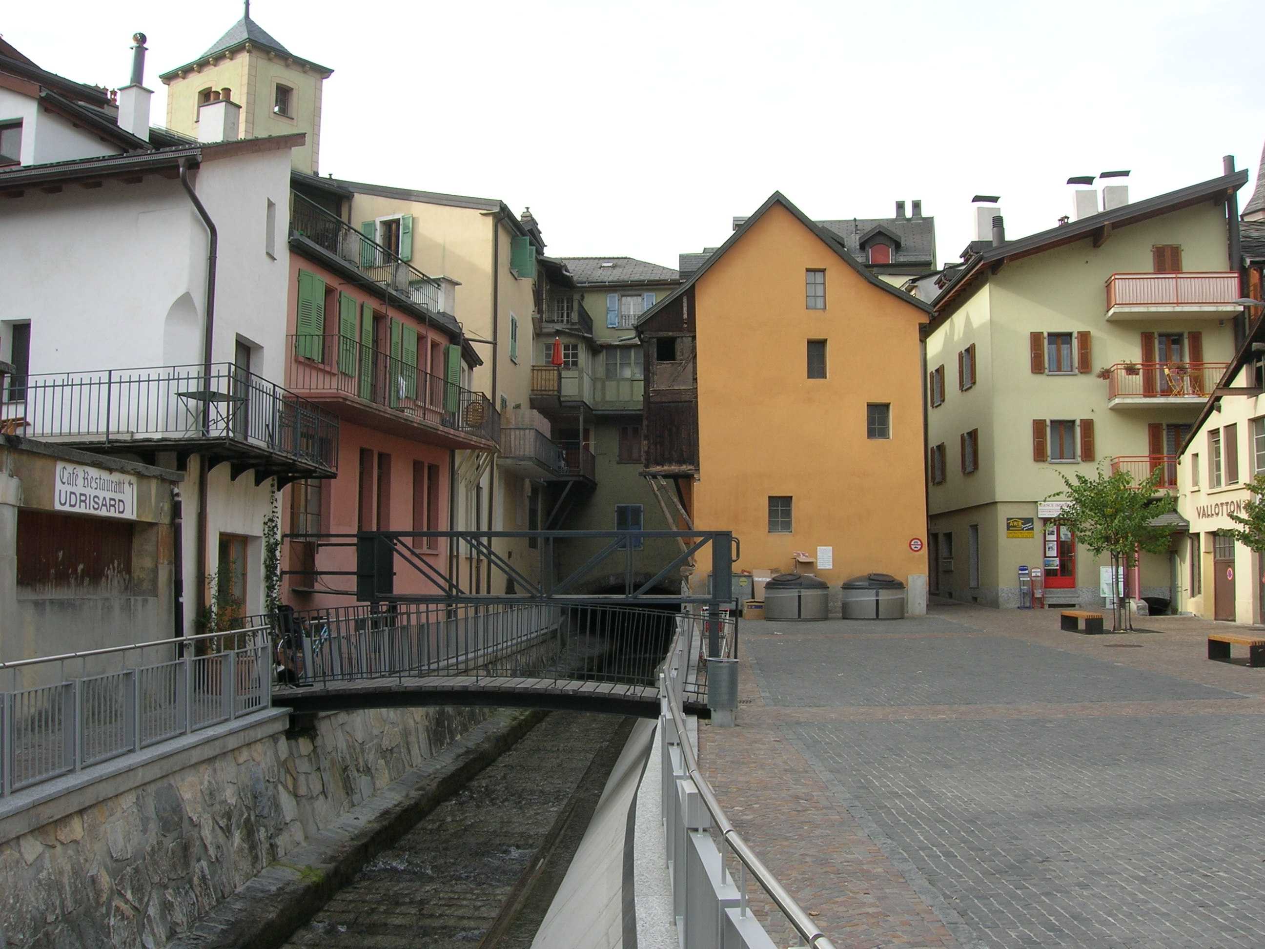 DSCN1021_WEB.jpg