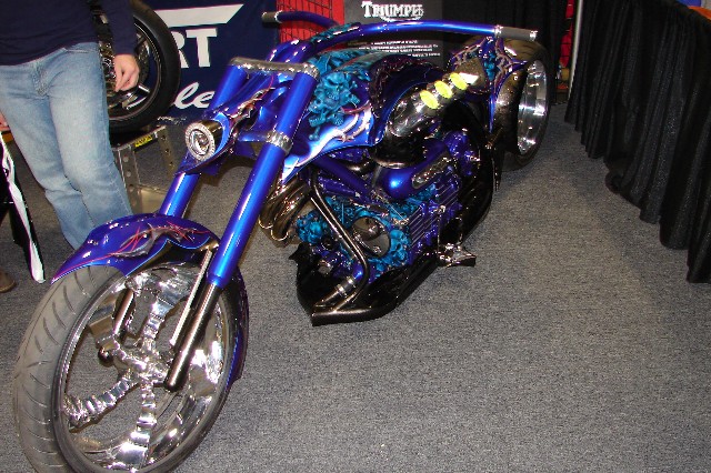 Custom_3.jpg