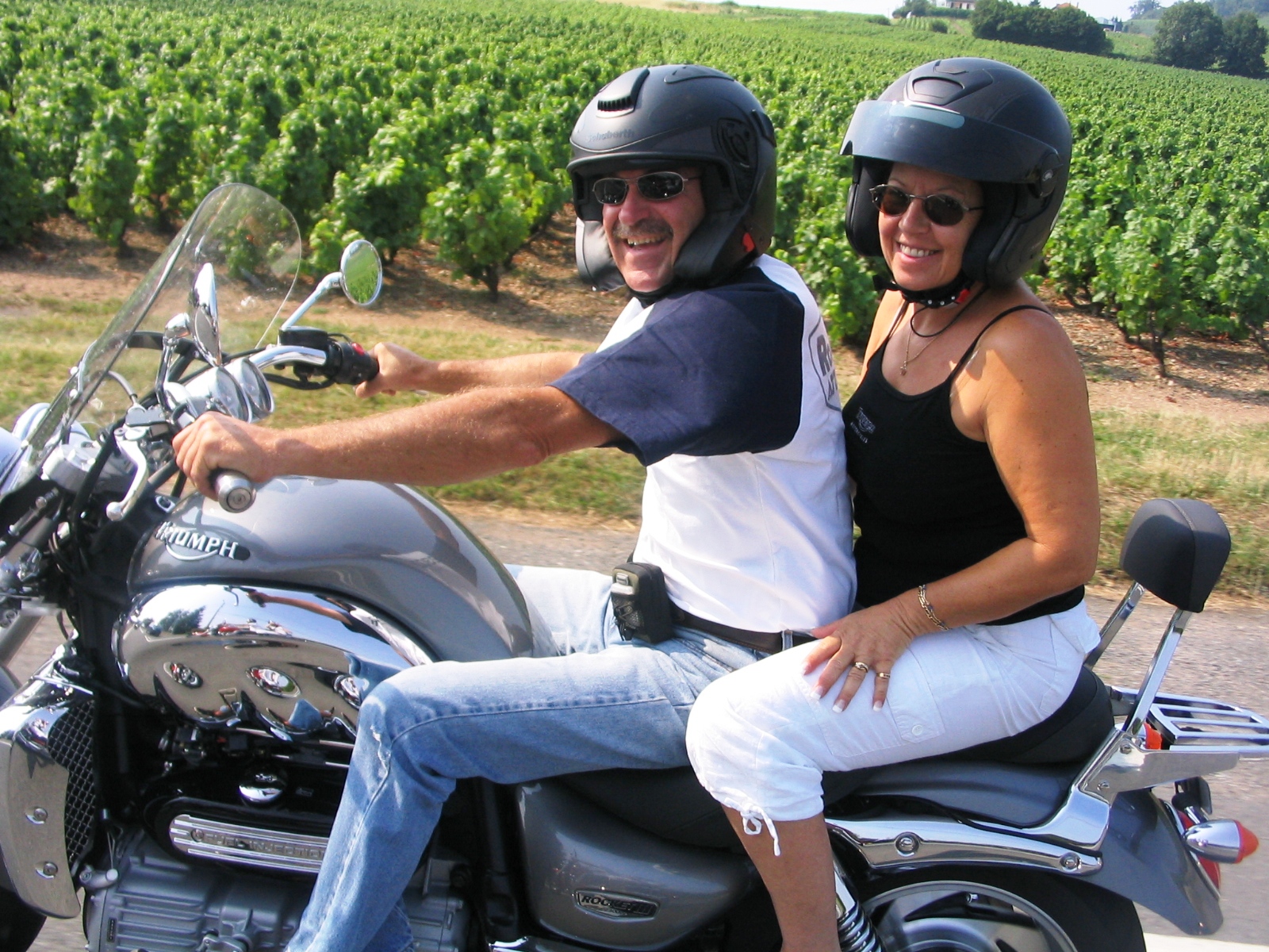 Beaujolais juillet 2006 + lintz 045.jpg