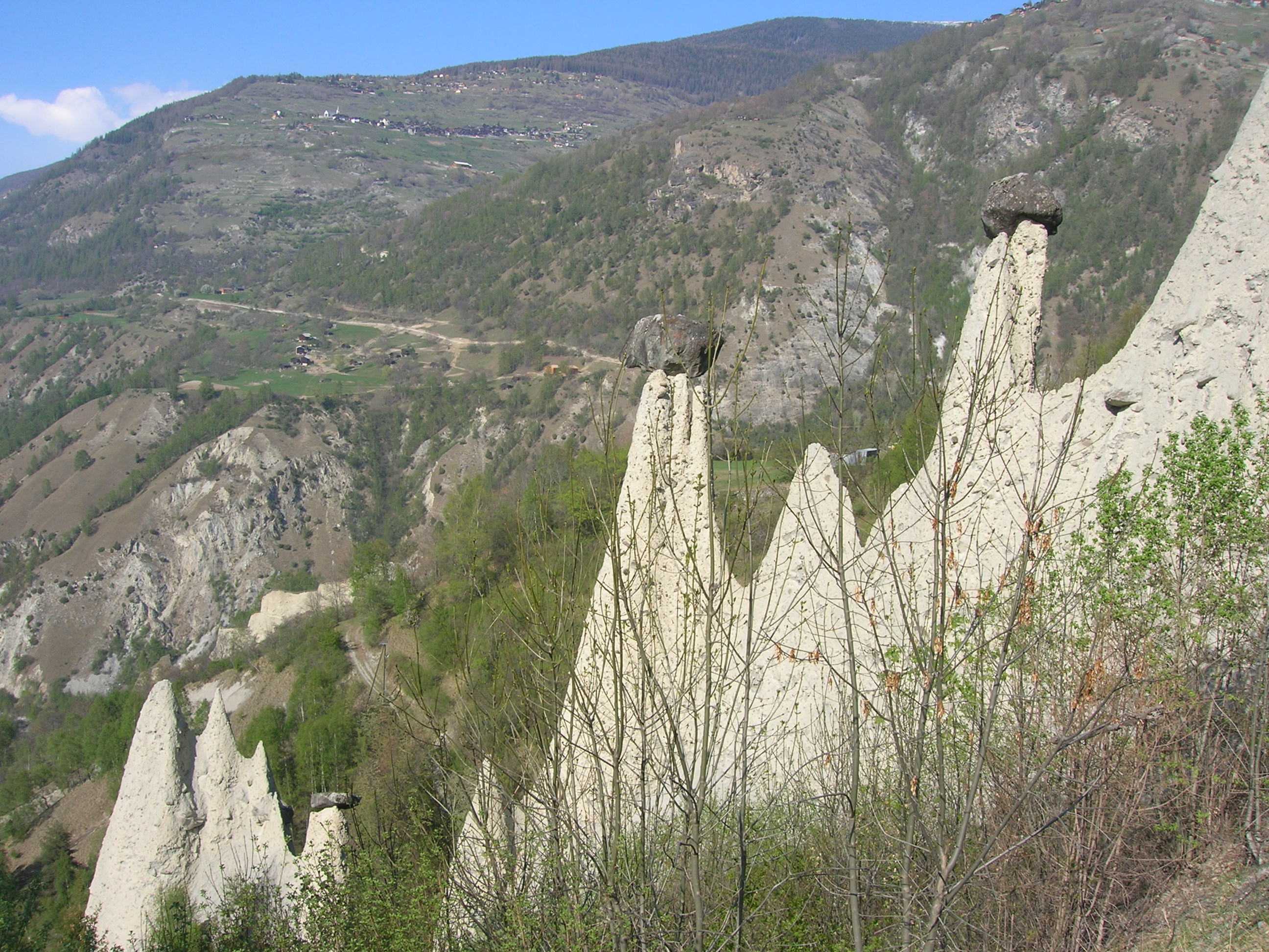 9cPyramides d__Euseigne 2_WEB.jpg