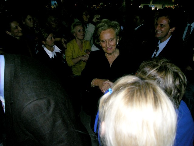 T Bernadette 2.jpg