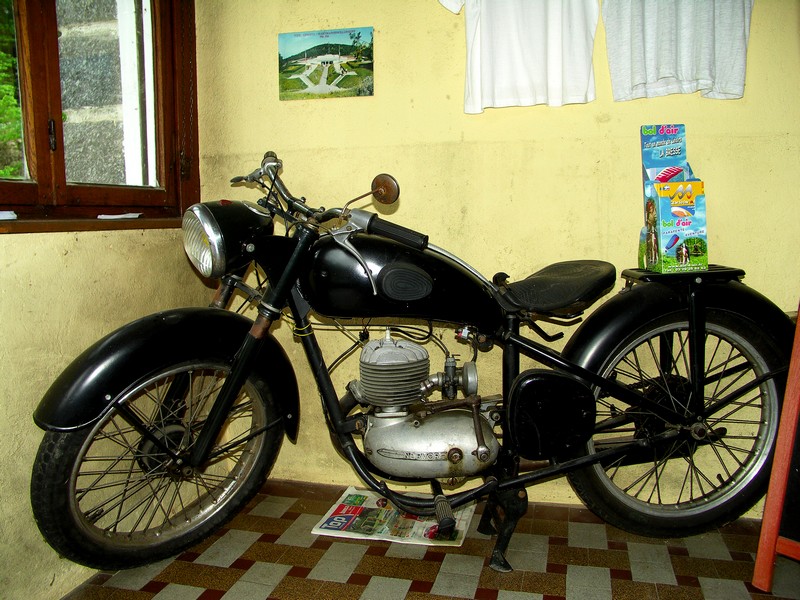 01 A collection.jpg
