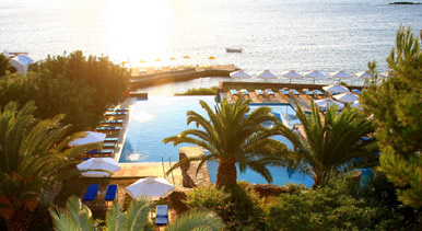 Hotelpiscine.jpg