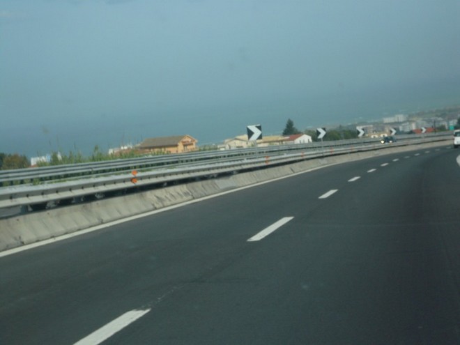 4. Entre Rimini et Ancona, sur la route.jpg